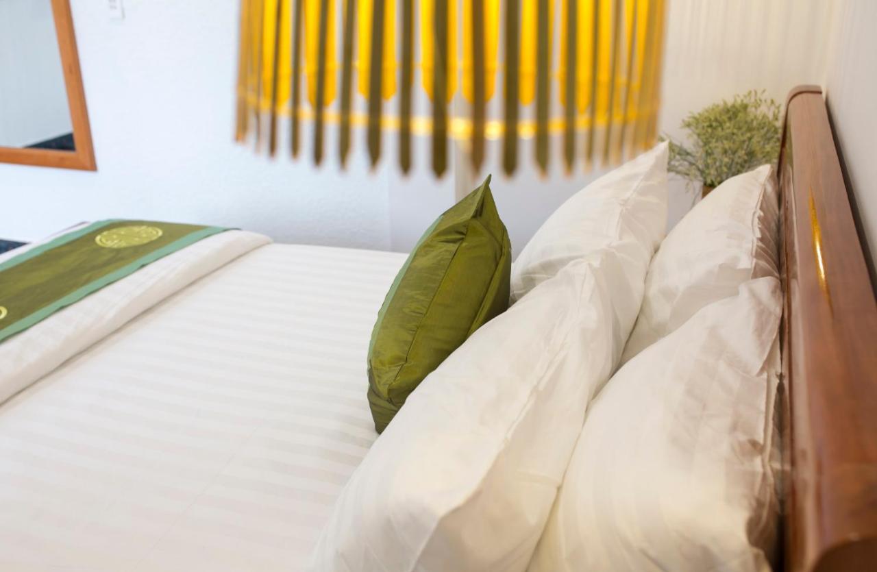 Purple Hue Bnb Eksteriør bilde